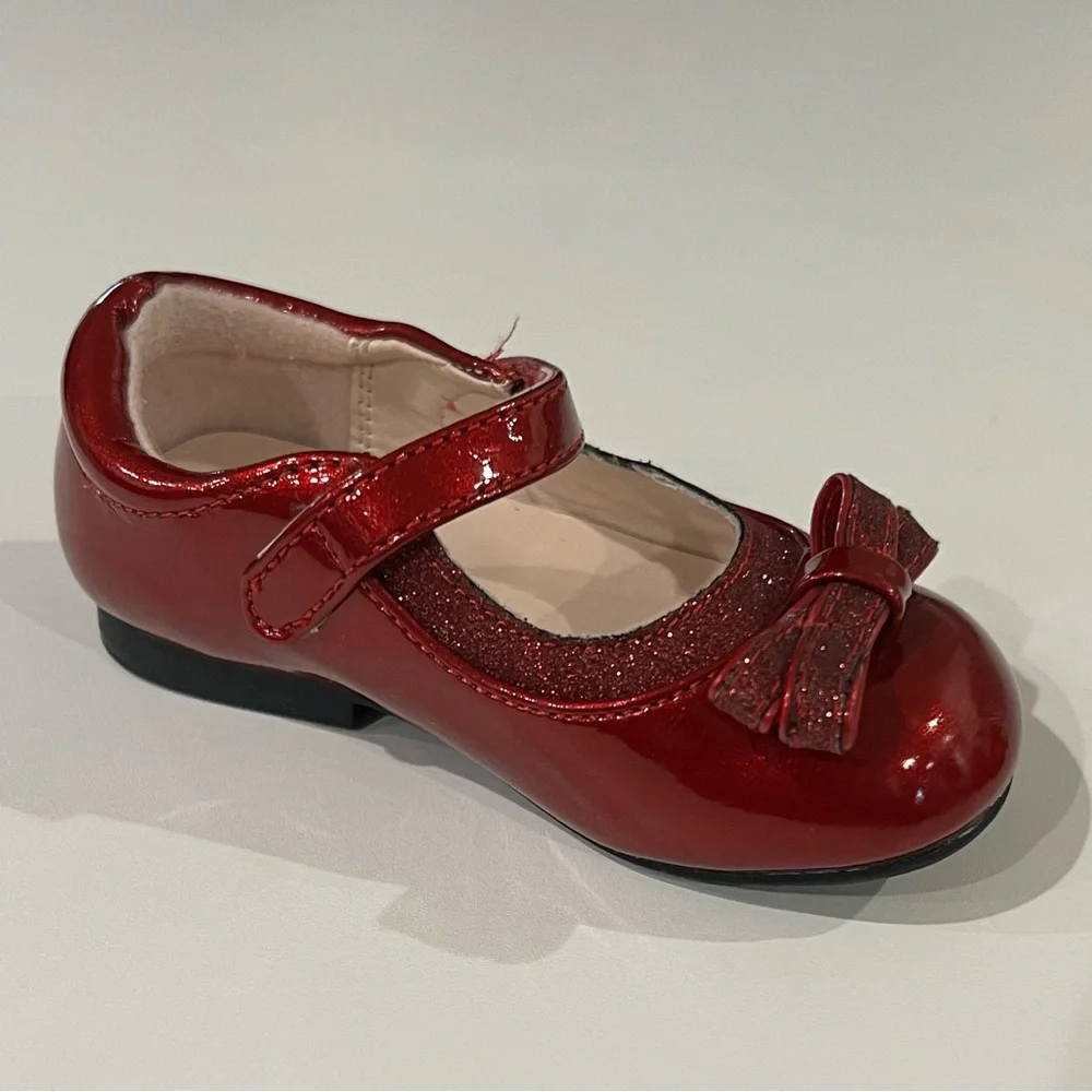 Nina Red Patent Mary Janes Sz 5
